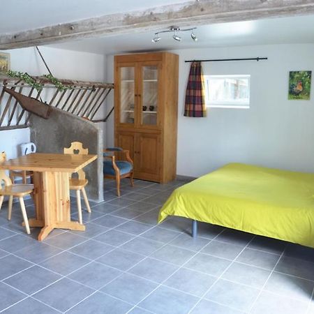 Bed and Breakfast La Petite Ferme Maze Экстерьер фото
