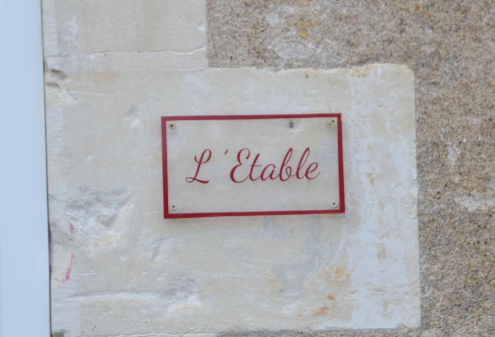Bed and Breakfast La Petite Ferme Maze Экстерьер фото