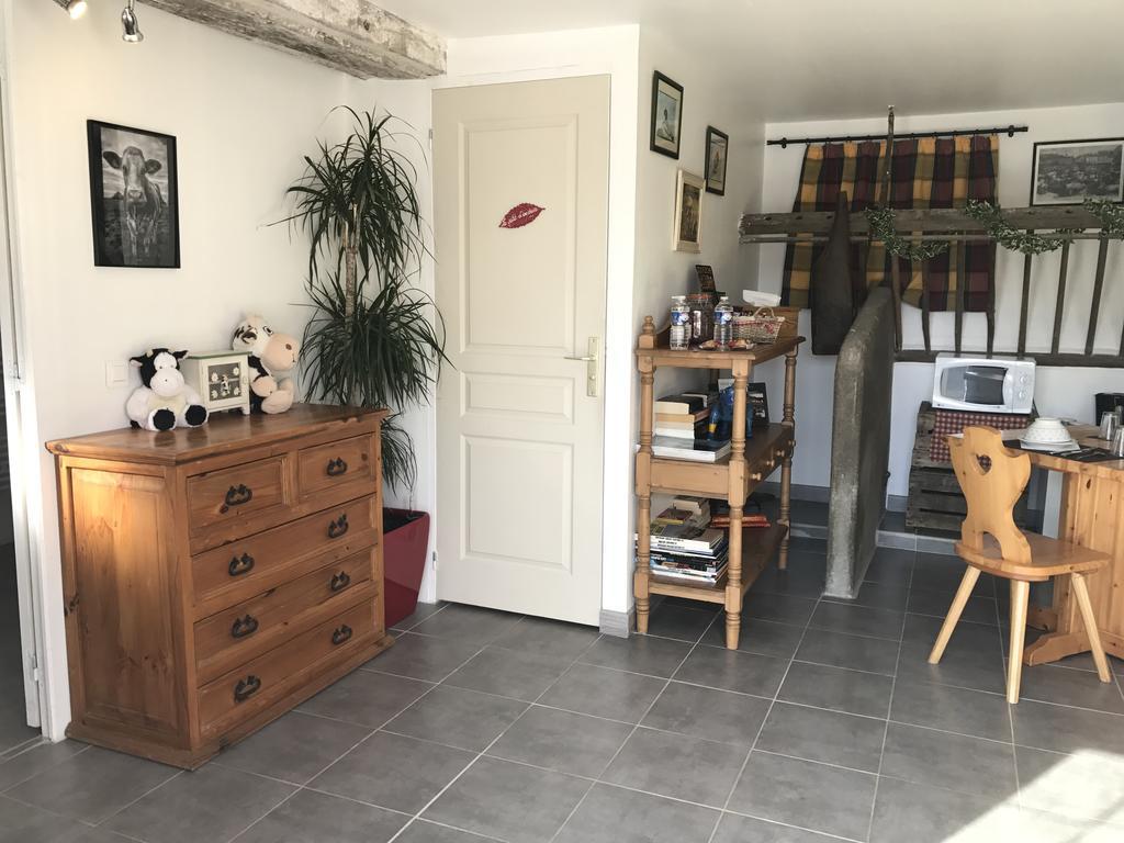 Bed and Breakfast La Petite Ferme Maze Экстерьер фото